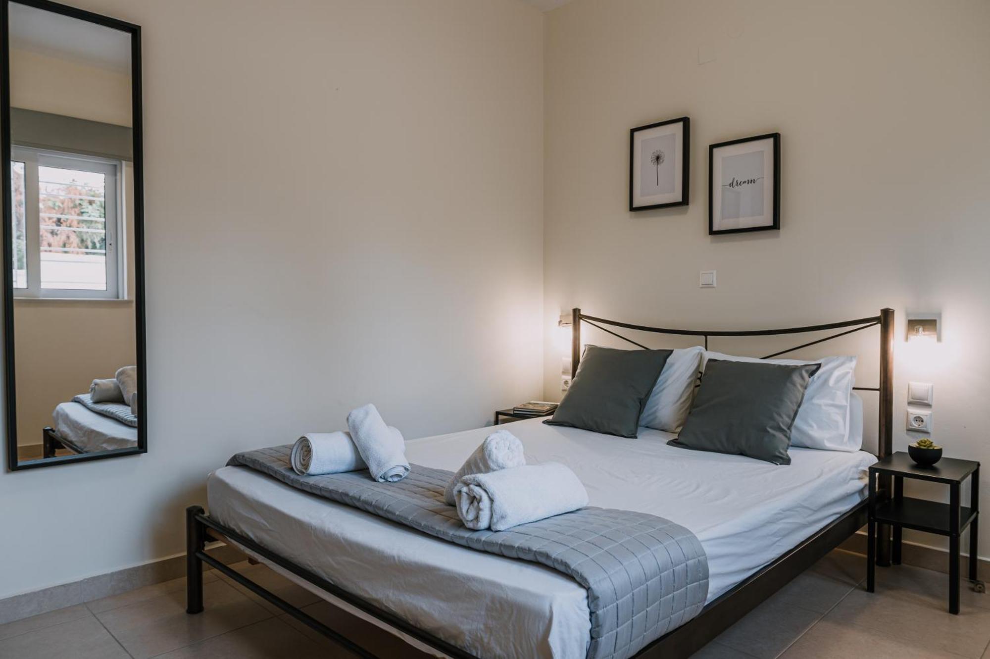 Hb Modern Apartments 托隆 客房 照片