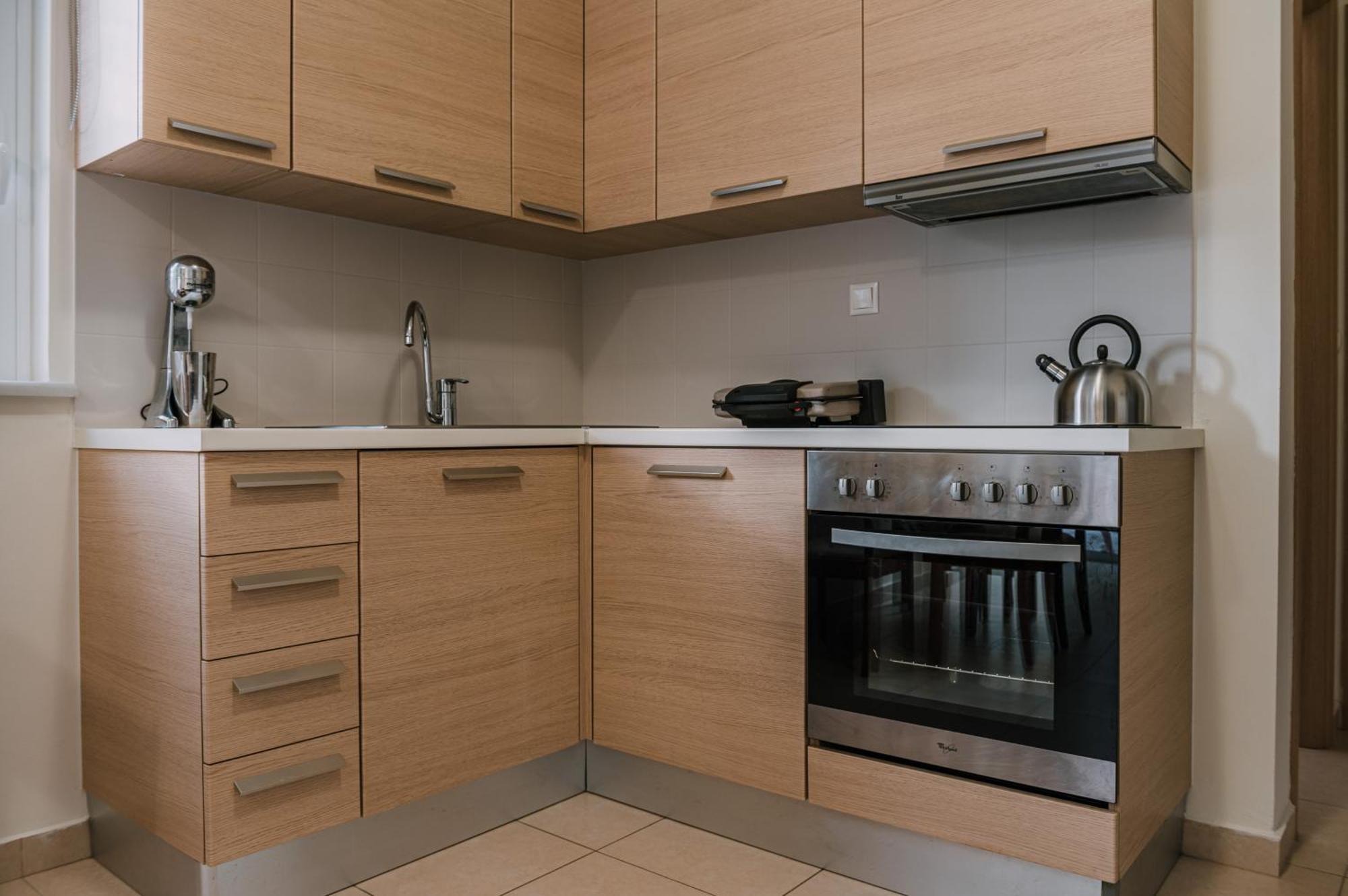 Hb Modern Apartments 托隆 客房 照片
